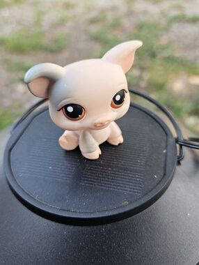 PIG #259 - Authentic Littlest Pet Shop - Hasbro LPS